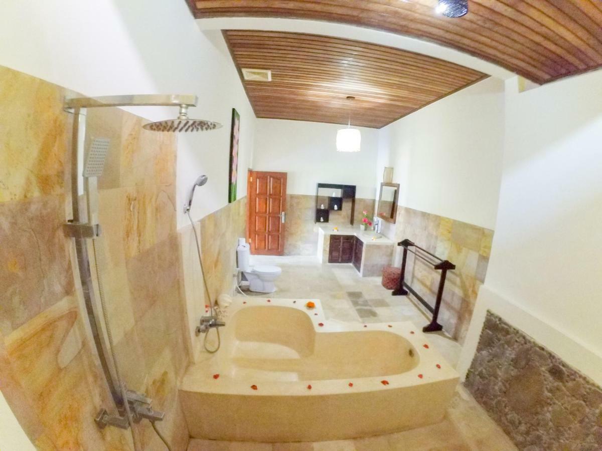 Ocean Beachfront Villa Dini Banjar  Exterior foto